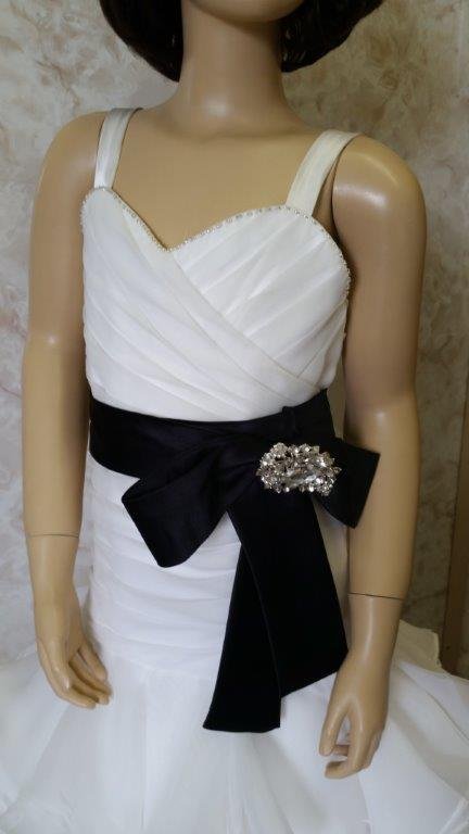 sweetheart pleated drop waist